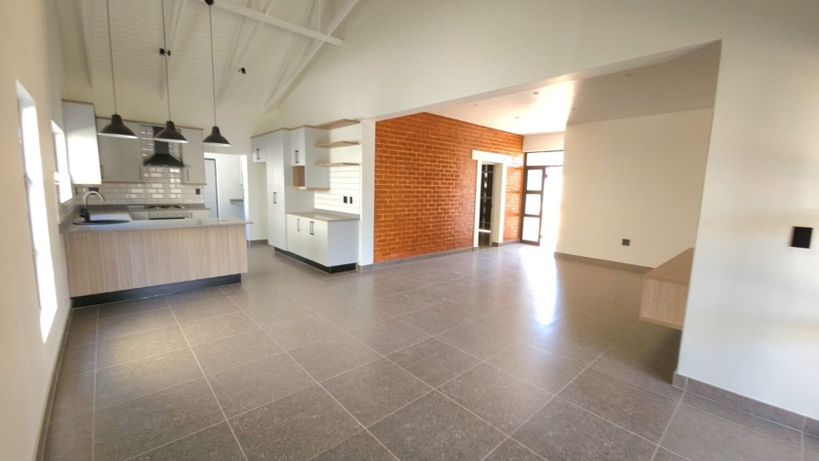 To Let 3 Bedroom Property for Rent in Melodie North West